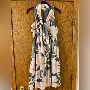 Chic Floral Halter Midi Dress - Gray and Pink